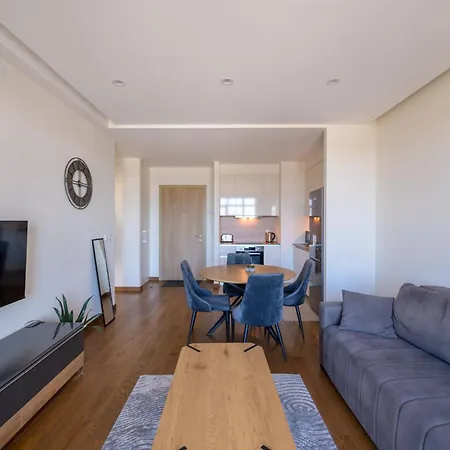Waterfront Residences - Na Vodi